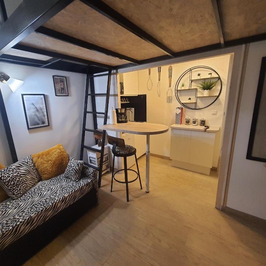Studio- Nice Mont Boron, Piscine Sur La Residence Bagian luar foto